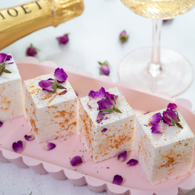 Champagne Gold Marshmallow 🍾✨🌹 (24 Pcs Party Box)