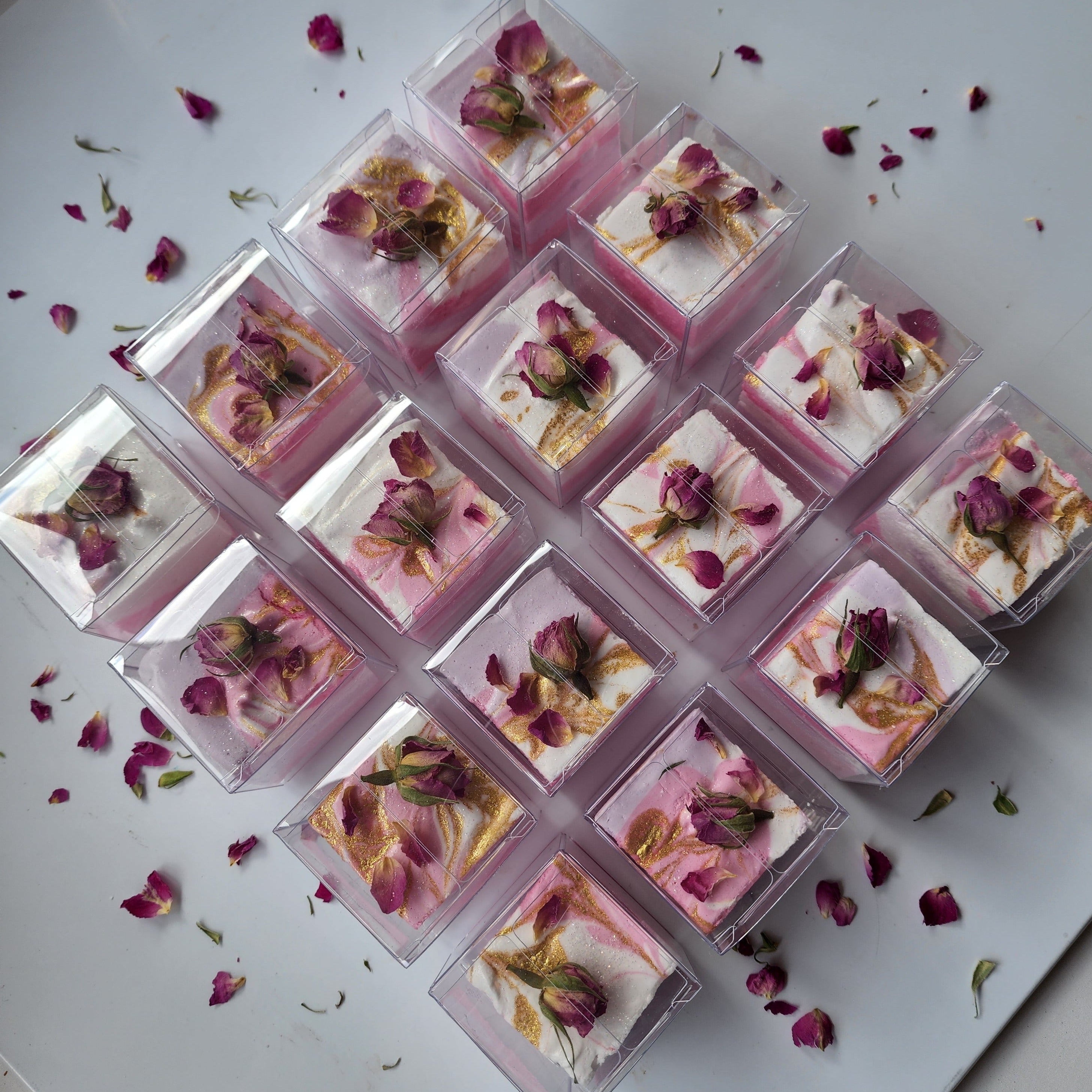 Party Favour Cubes - Enchanting Rose Gold Marshmallow