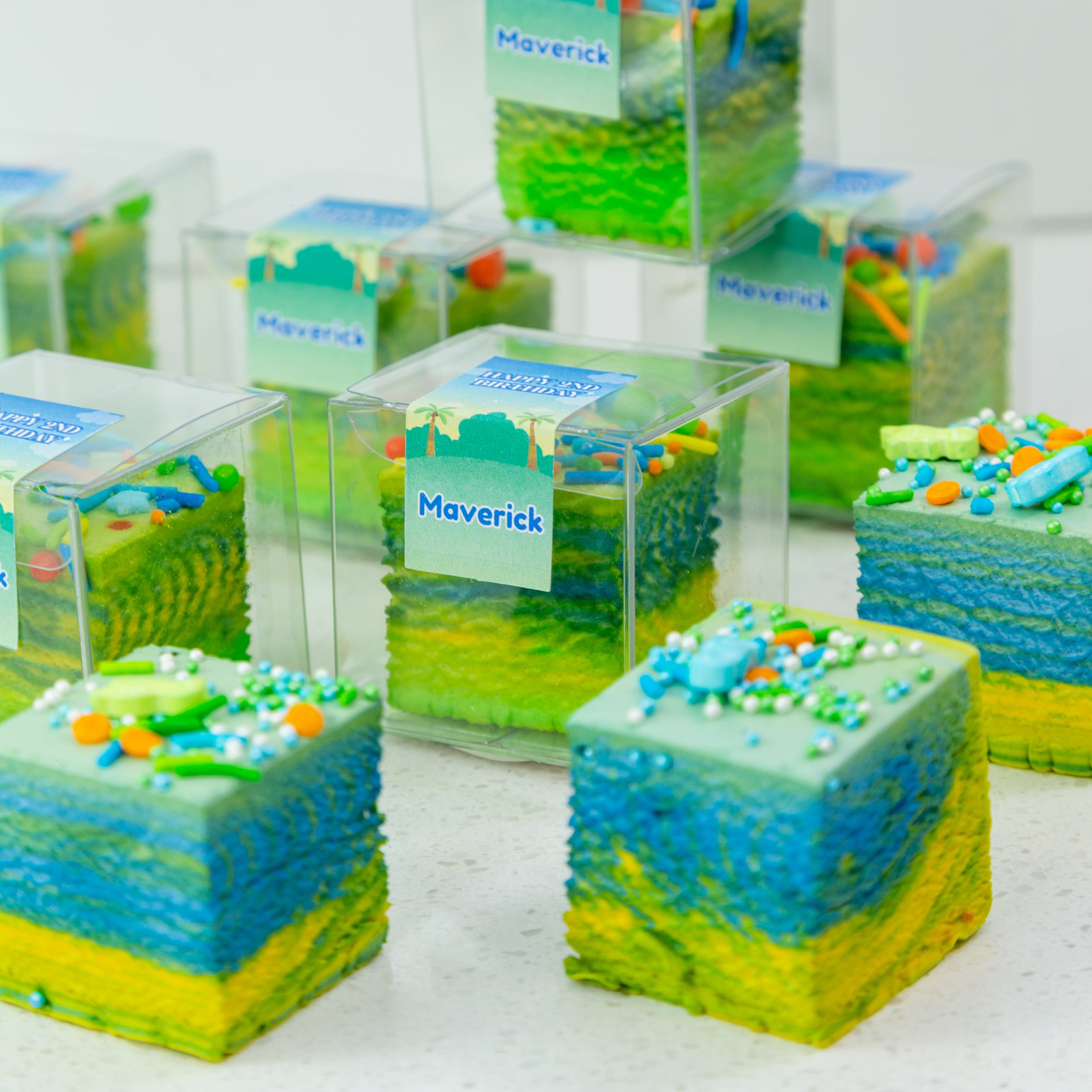 Dinosaur Roar Party Favour Cubes 🦖💚💛💙