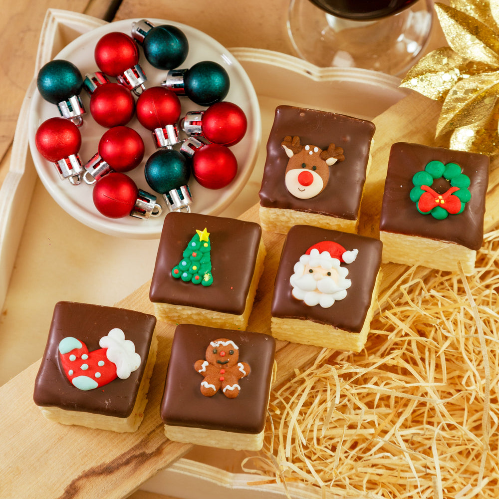 Christmas Chocolate Dipped Marshmallow Cubes