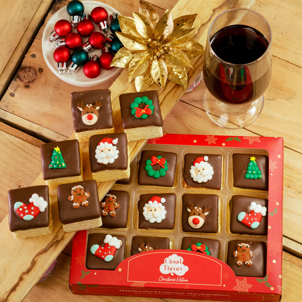 Christmas Chocolate-Dipped Marshmallow Box – 12 pcs (300g)