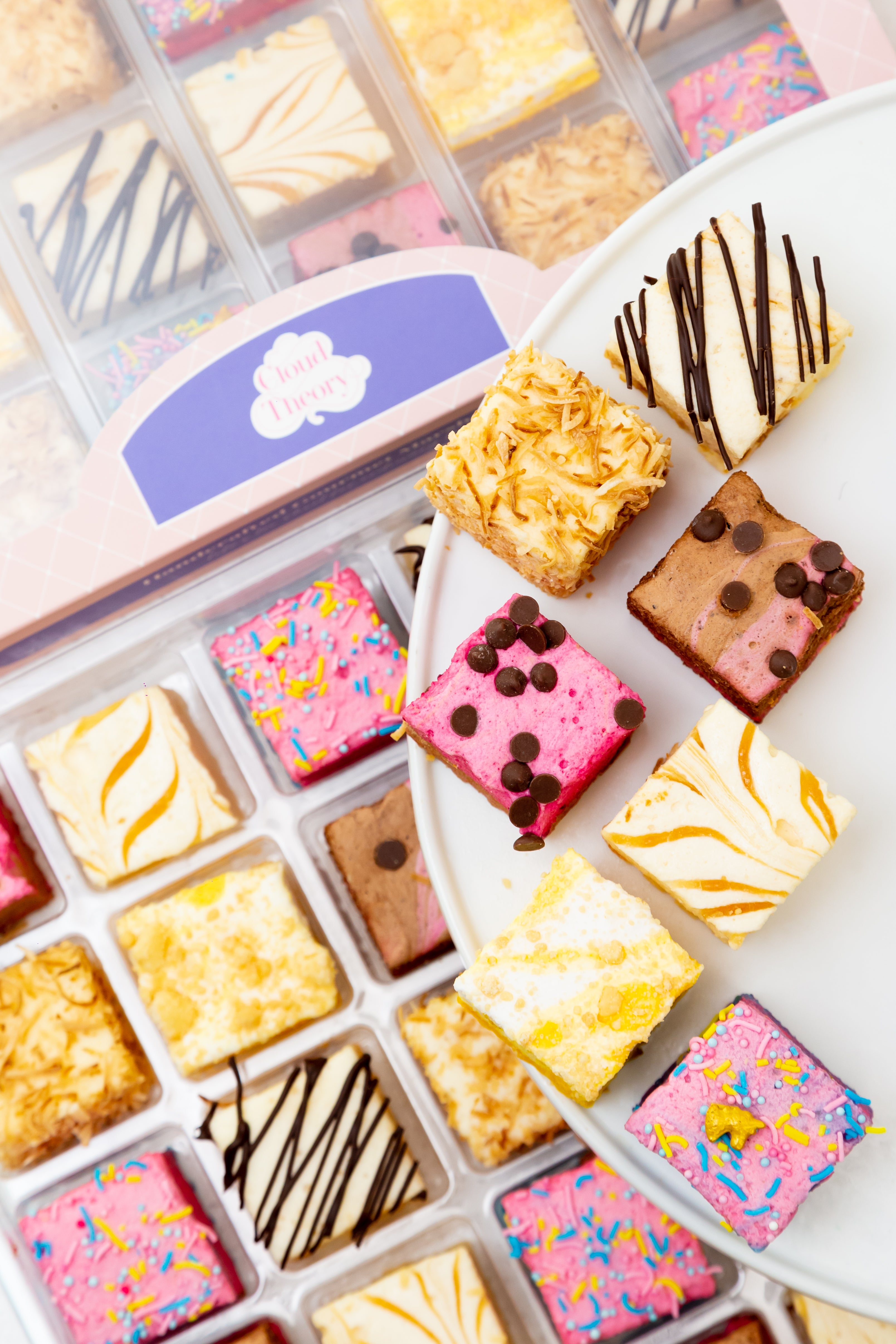 Assorted Gourmet Marshmallow Box (24 Pcs)